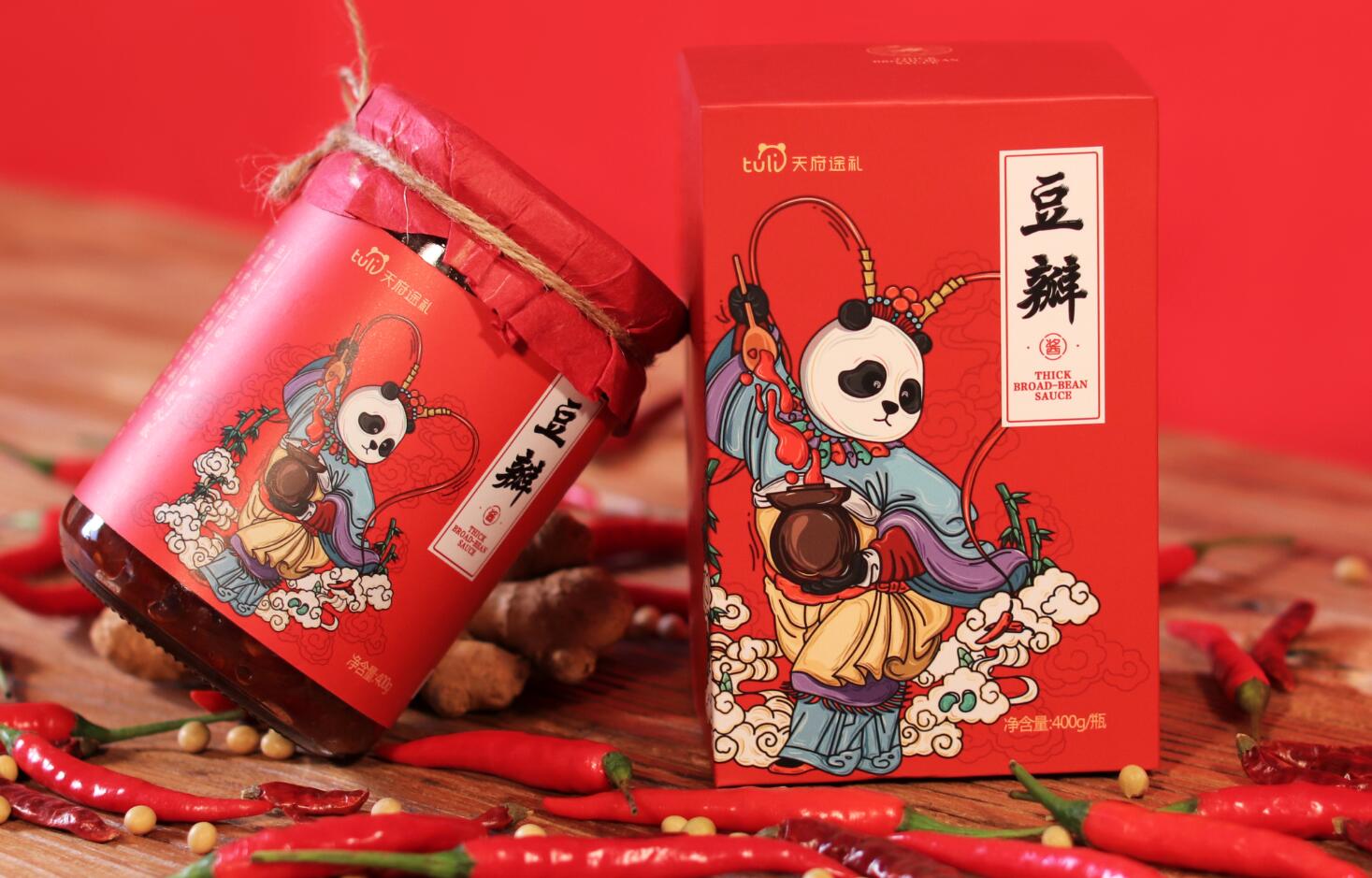 尚略原創(chuàng)優(yōu)秀食品包裝設(shè)計(jì)案例-天府途禮豆瓣醬辣醬包裝設(shè)計(jì)“熊貓川劇插畫”