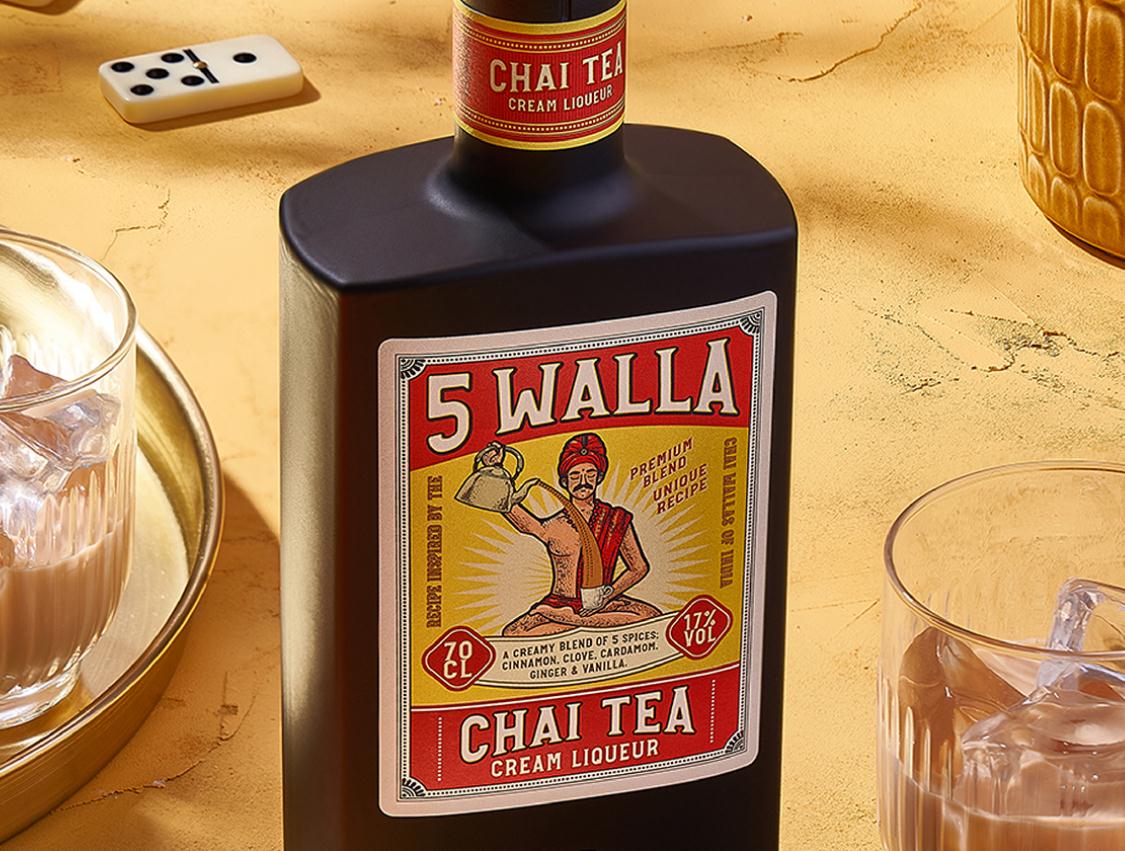 5 WALLA柴茶奶油利口養生酒包裝設計，源自印度火柴盒藝術插畫