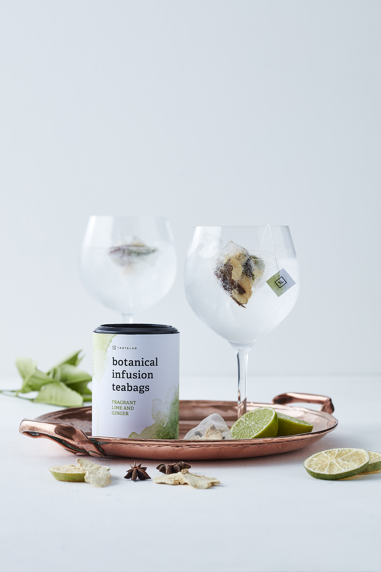 Botanical泡茶袋果茶花茶包裝設計“漸變水墨水彩”插畫