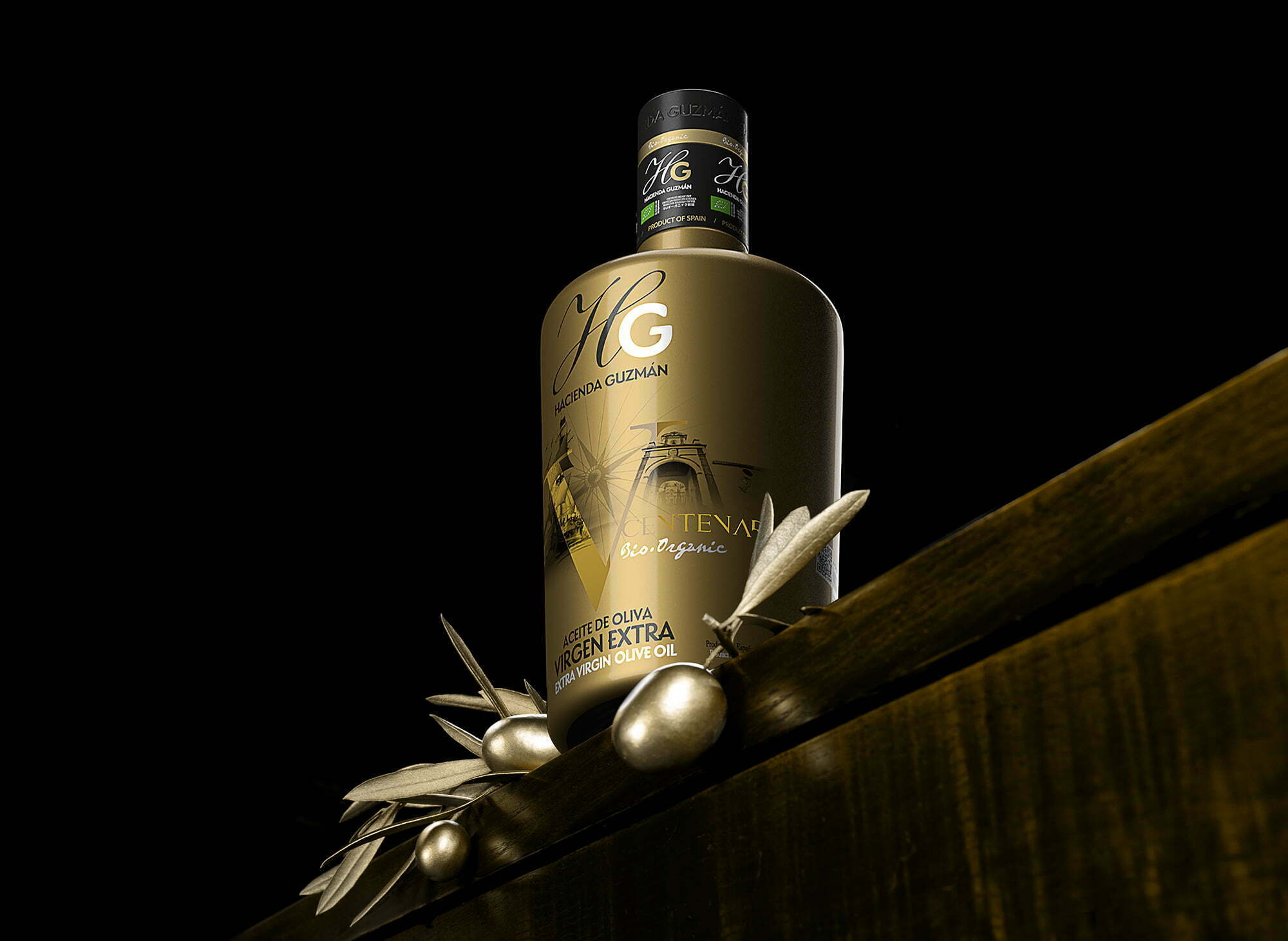 古茲曼莊園 V CENTENARIO橄欖油金裝包裝設計“城堡+v
