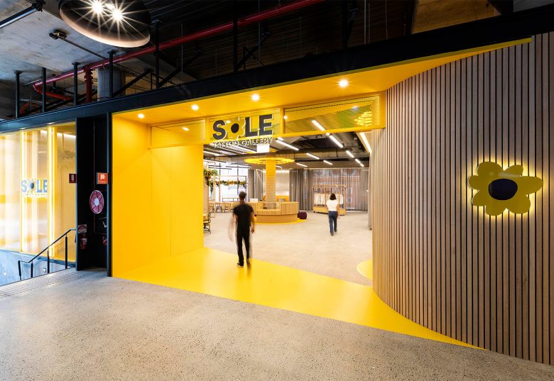 Sole藝術畫廊及辦公空間設計”向日葵“概念元素