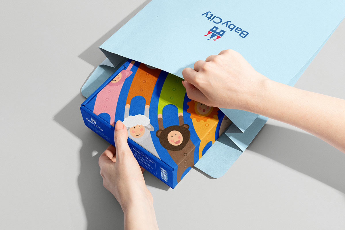 Baby City 嬰兒城嬰兒用品品牌vi設計，首尾相連的卡通人物視覺