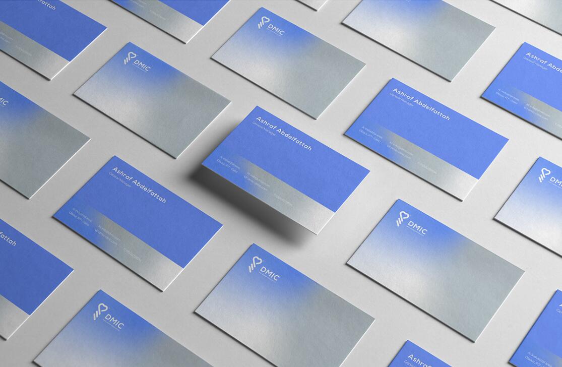 DMIC 亞科診所品牌logo-vi設(shè)計(jì)，明亮輕藍(lán)紫色搭配略灰色