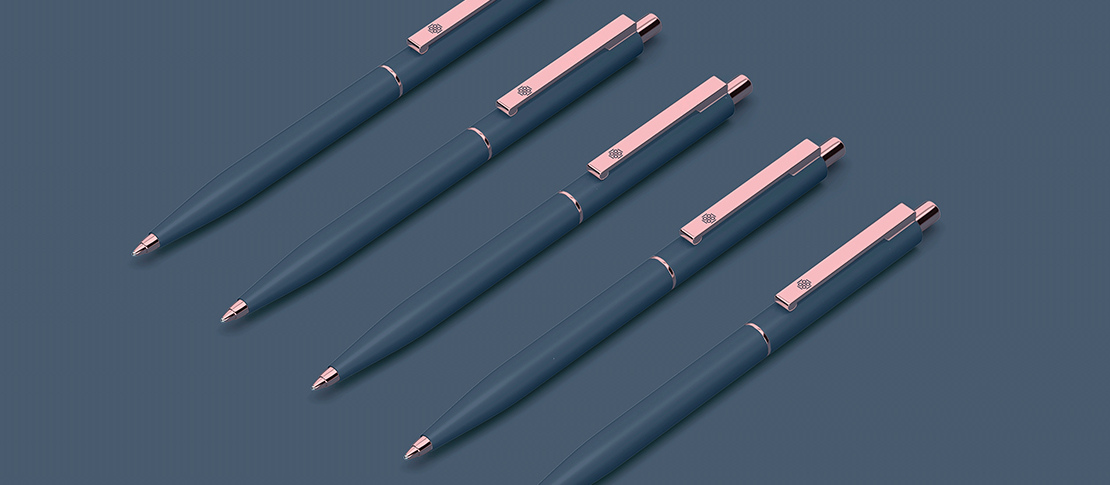 Palala瘦身減肥產品與服務工作室品牌logo設計形象vi設計,方形花朵高識別風格-筆