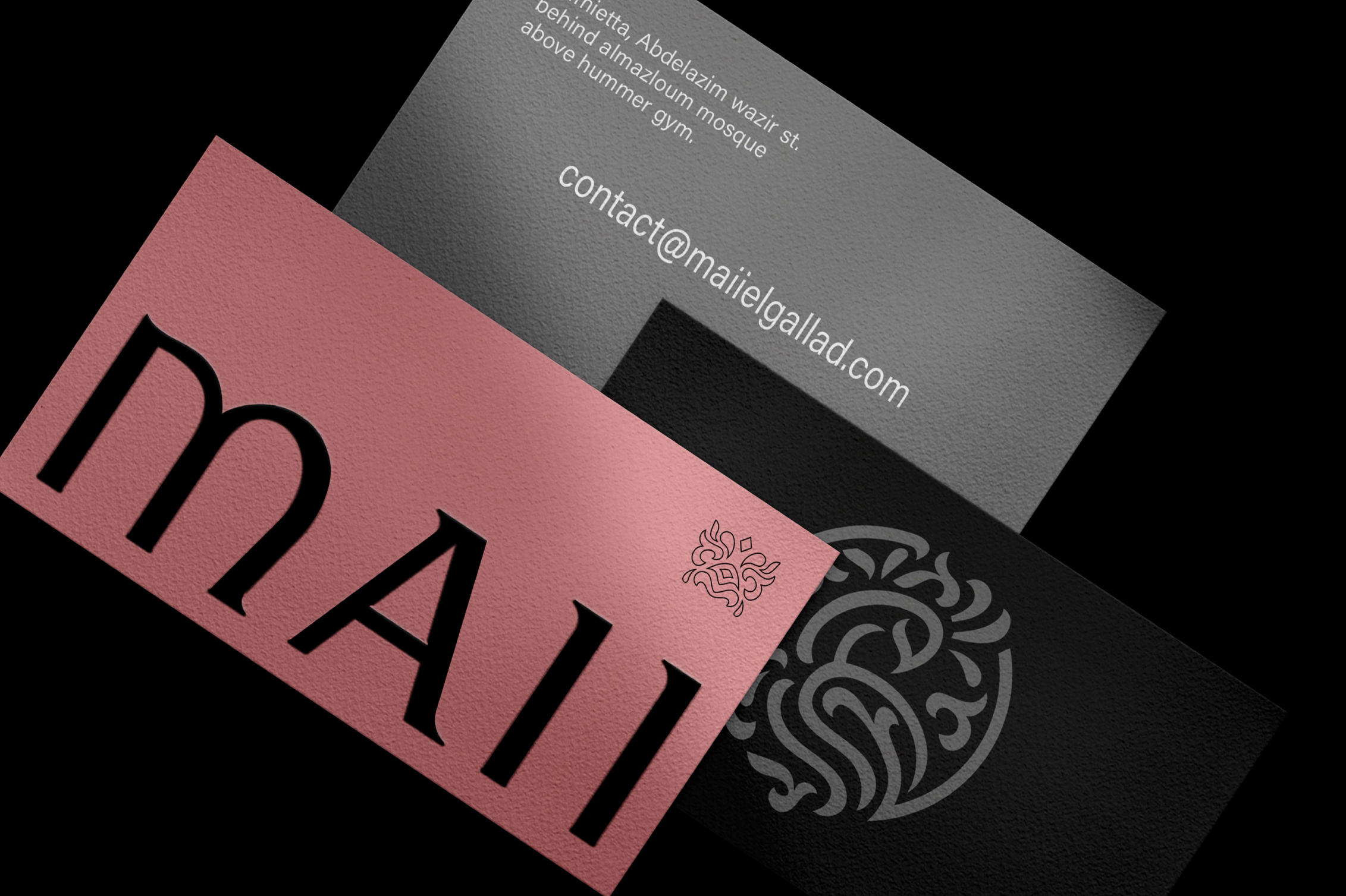 Maii時裝服飾logo設計vi設計“孔雀”線條藝術插畫