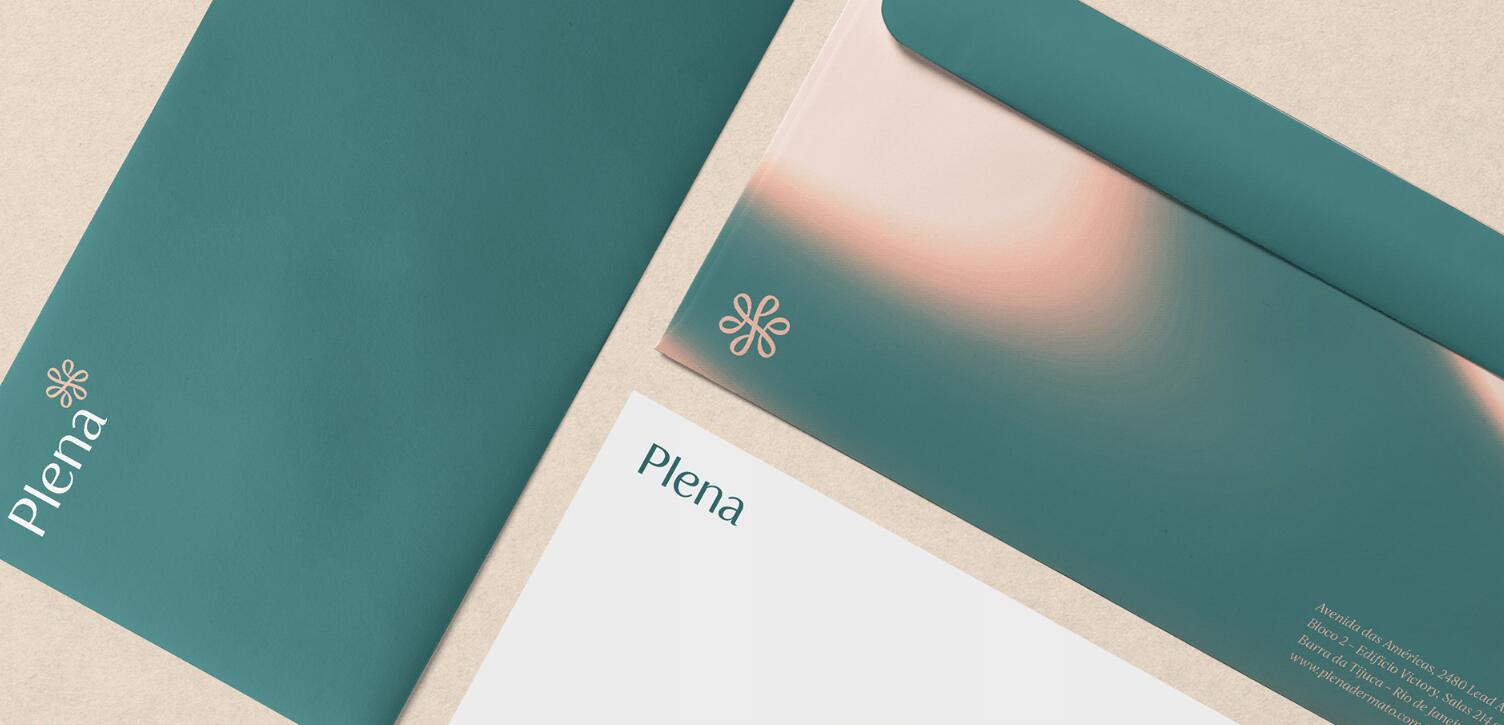 Plena皮膚科美容護理診所logo設計品牌vi形象設計，綠粉雙色漸變風格