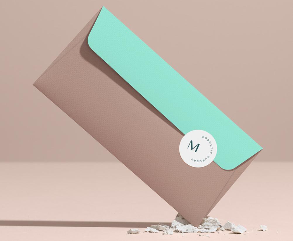 Musāh 美容整形外科診所品牌視覺形象VI設計，藍綠色粉色三色搭配