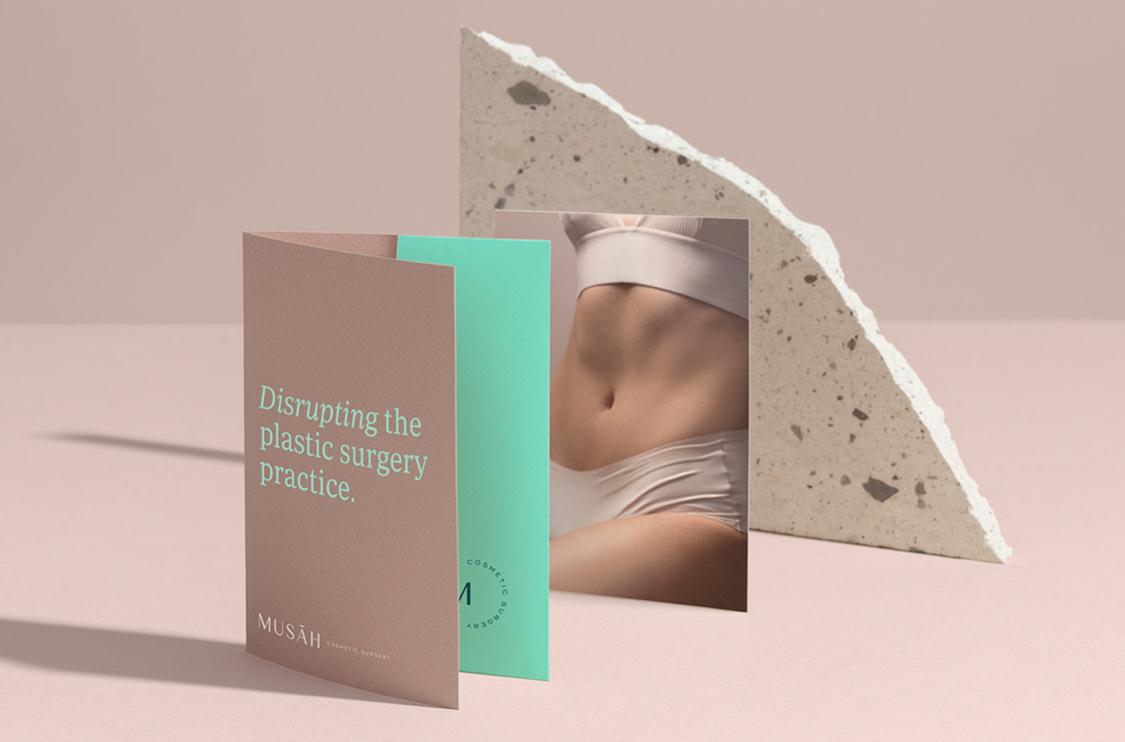 Musāh 美容整形外科診所品牌視覺形象VI設計，藍綠色粉色三色搭配