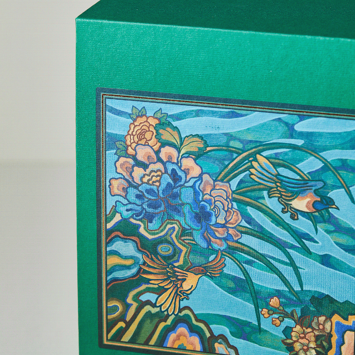 嵐曲越南茶葉包裝設計，借鑒中國古韻景物繪畫精髓