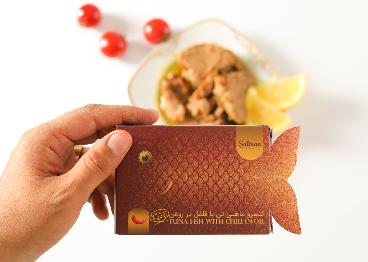 薩爾曼金槍魚罐頭包裝設計“魚鱗圖案”