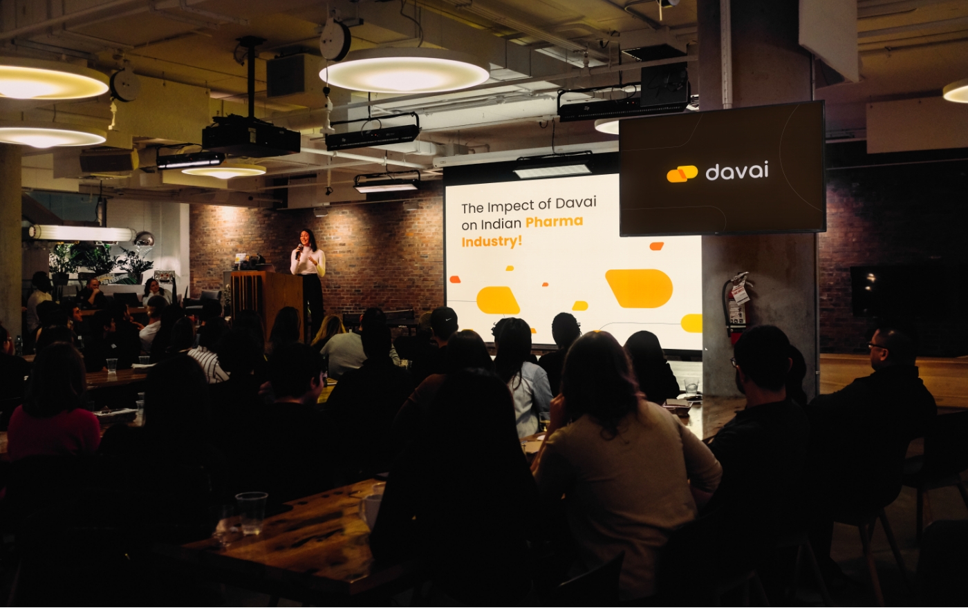 B2B制藥Davai平臺logo設計vi設計，橙色醫藥膠囊風格