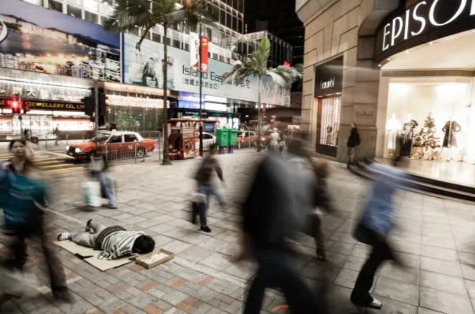 旁觀者效應(yīng)-6個您需要注意的黑暗心理學(xué)技巧及正面營銷思考