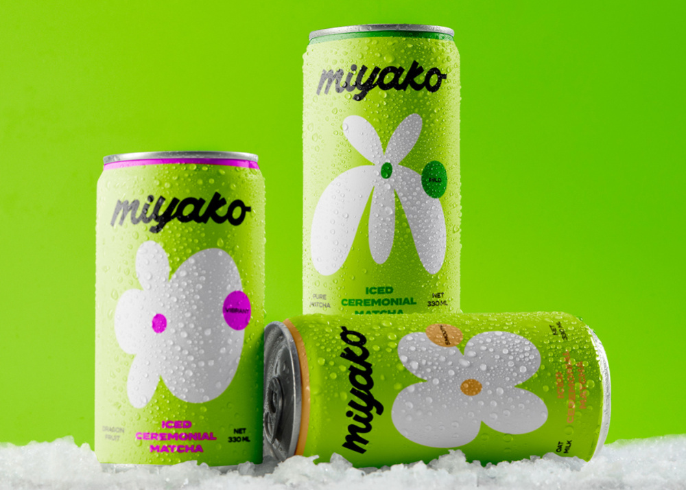 MIYAKO 創(chuàng)新日式抹茶飲料包裝設(shè)計(jì)與品牌塑造，嫩綠色+自由的白色花朵