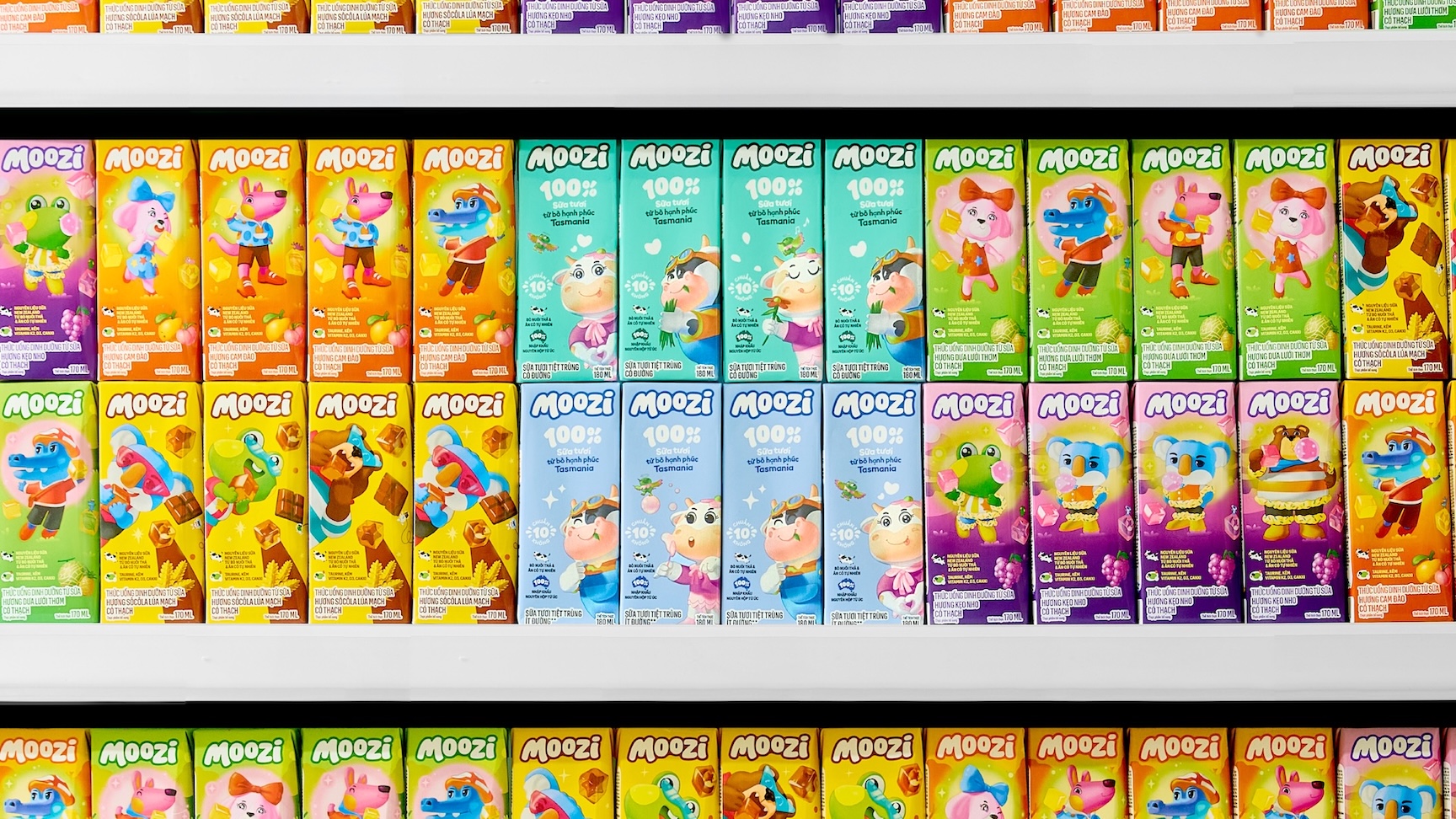 Moozi 兒童牛奶品牌全案設計-logo包裝動物通設計，交融樂趣營養與想象力的世界