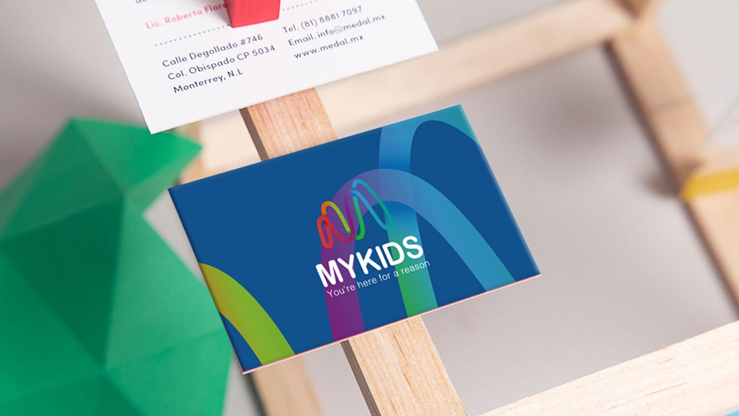 MYKIDS蒙奇思幼兒園品牌logo設計vi設計